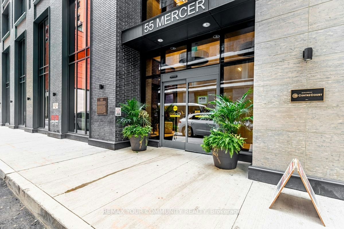 2709-55 Mercer Street, Toronto, ON, M5V 0W4