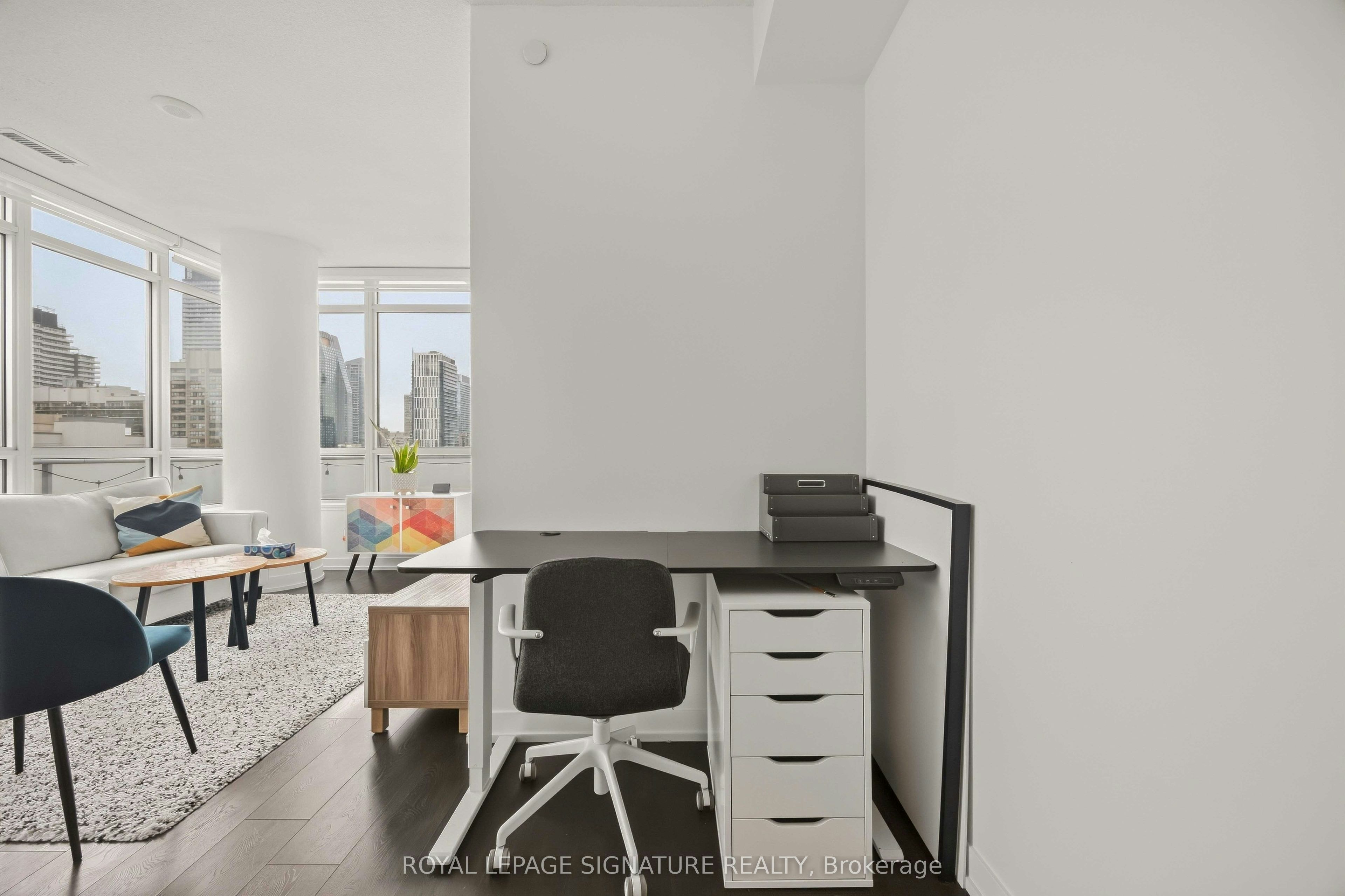 2103-365 Church Street, Toronto, ON, M5B 0B5 - 6