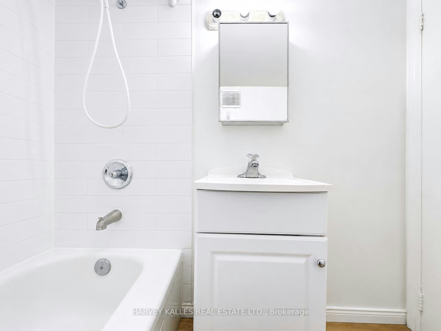 Bsmnt-327 Howland Avenue, Toronto, ON, M5R 3C1 - 12