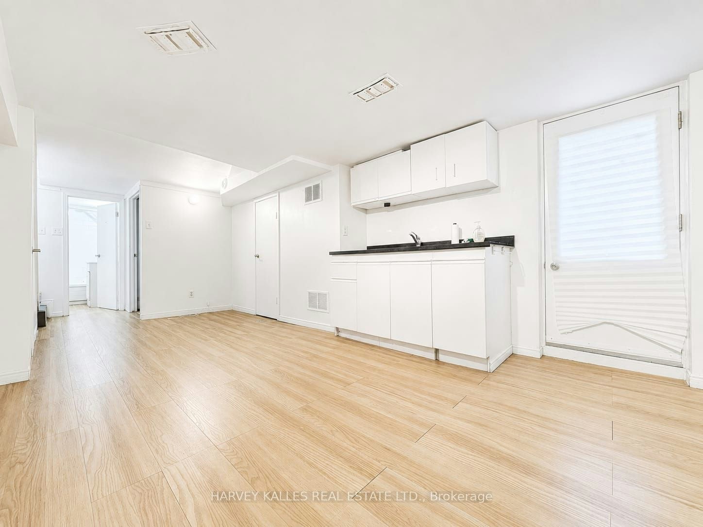 Bsmnt-327 Howland Avenue, Toronto, ON, M5R 3C1 - 5