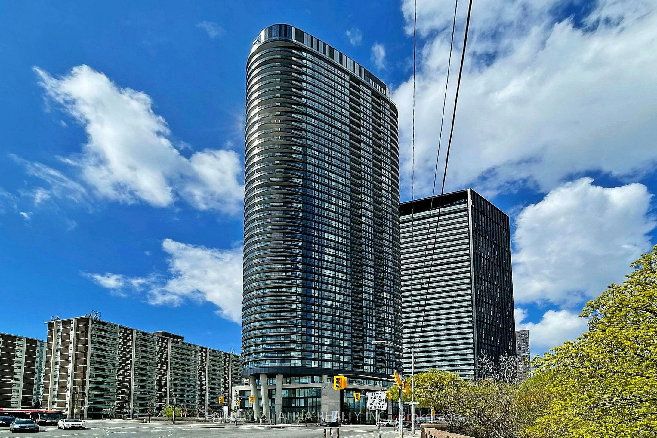 420-585 Bloor Street E, Toronto, ON, M4W 0B3