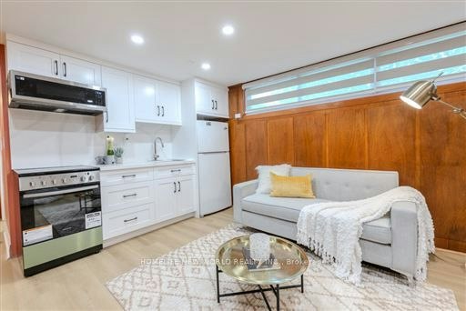 Lower  B-201 Goddard Street, Toronto, ON, M3H 5E7 - 10