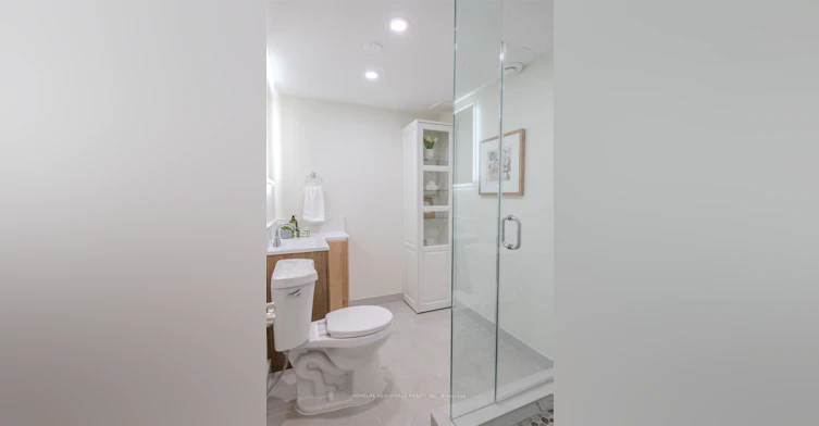 Lower B-201 Goddard Street, Toronto, ON, M3H 5E7 - 12