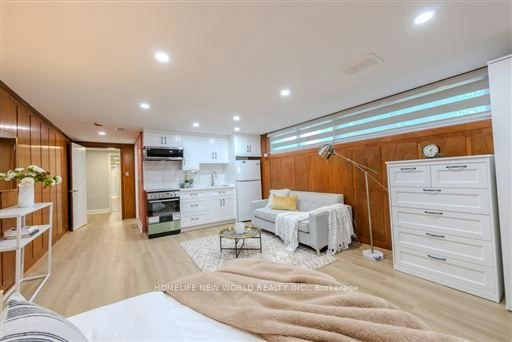 Lower  B-201 Goddard Street, Toronto, ON, M3H 5E7 - 7