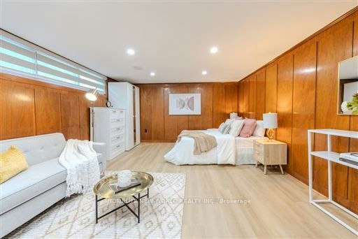 Lower  B-201 Goddard Street, Toronto, ON, M3H 5E7 - 3