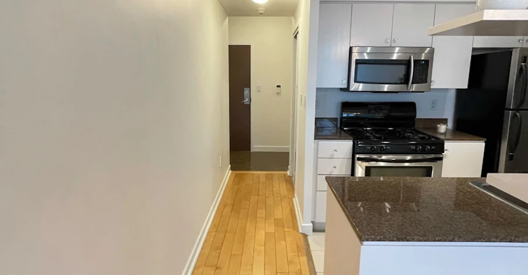 811-35 Mariner Terrace, Toronto, ON, M5V 3V9 - 2
