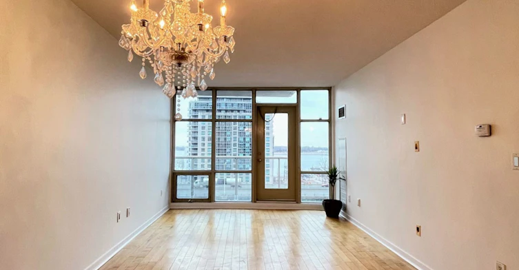811-35 Mariner Terrace, Toronto, ON, M5V 3V9 - 5