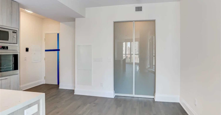 1002-88 Cumberland Street, Toronto, ON, M5R 1A3 - 23