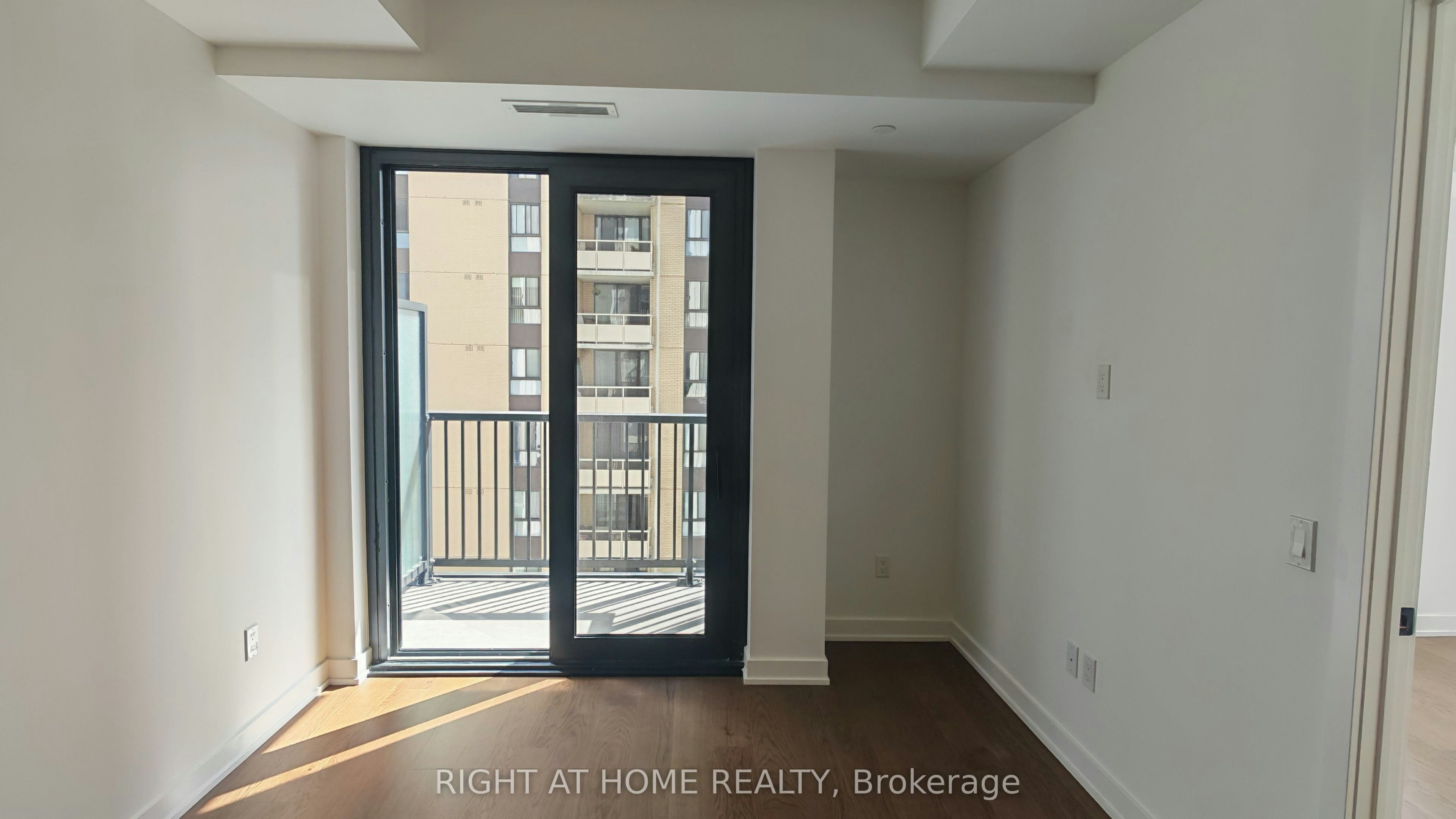 1205-91 Montclair Avenue, Toronto, ON, M5P 0B1 - 10