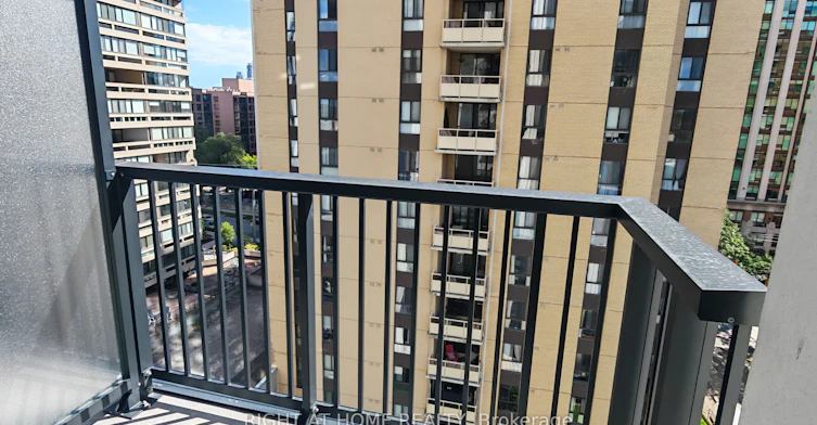 1205-91 Montclair Avenue, Toronto, ON, M5P 0B1 - 11