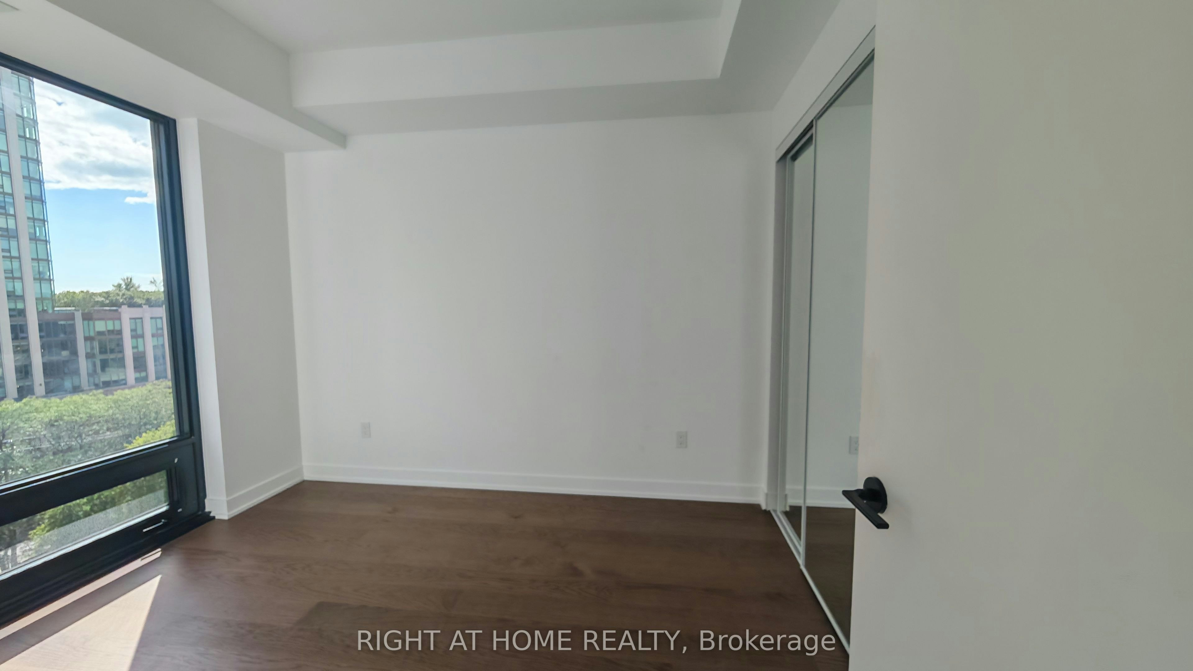 1205-91 Montclair Avenue, Toronto, ON, M5P 0B1 - 6