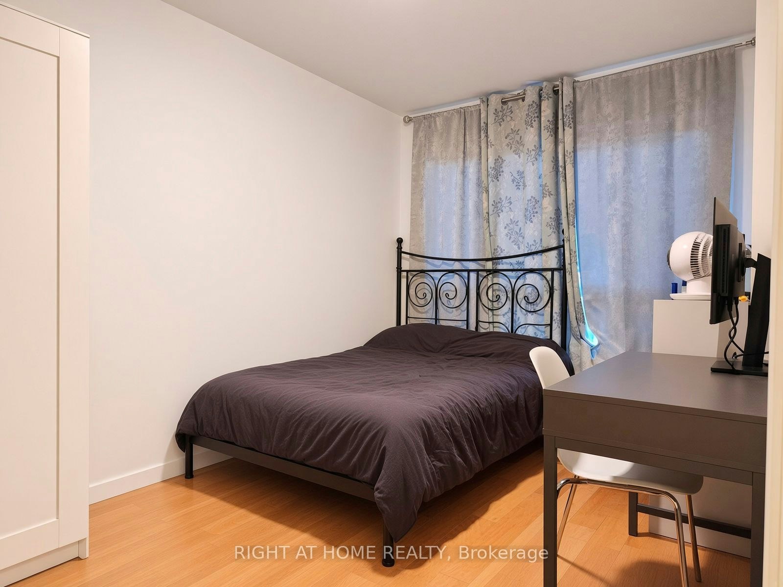 1-490 Brock Avenue, Toronto, ON, M6H 3N3 - 6