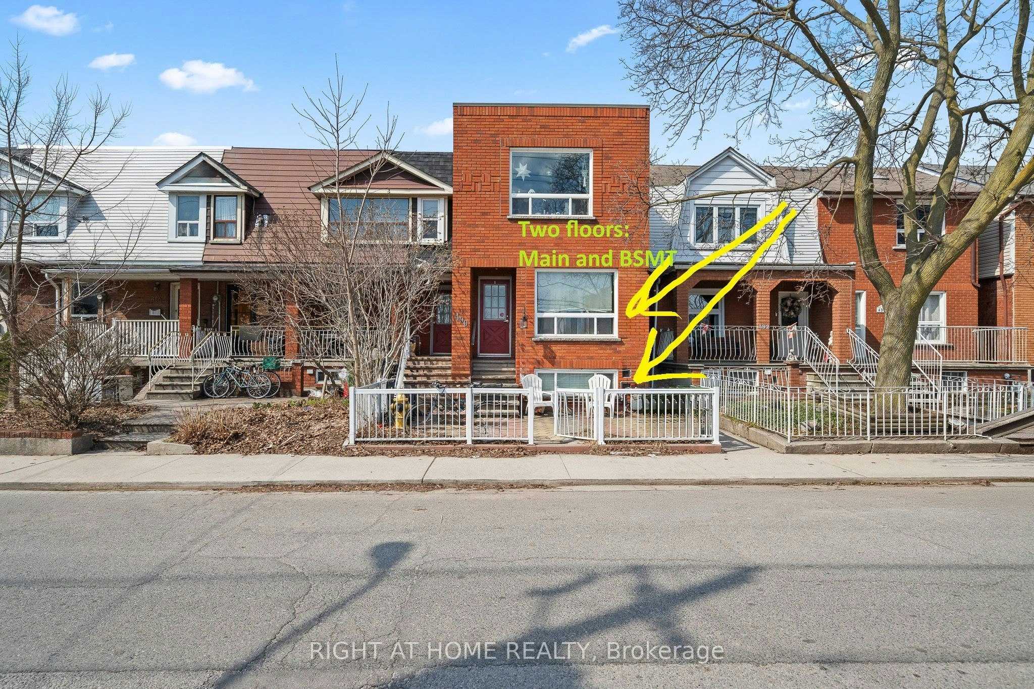 1-490 Brock Avenue, Toronto, ON, M6H 3N3
