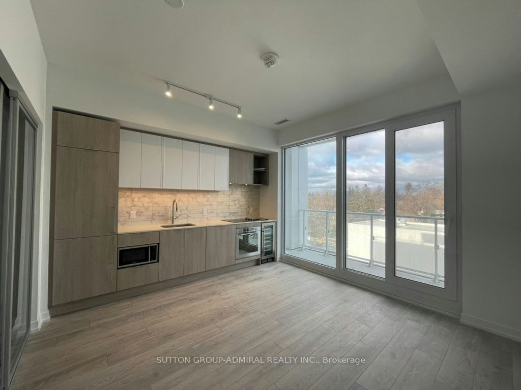 719-2022 Bathurst Street, Toronto, ON, M5P 0A6