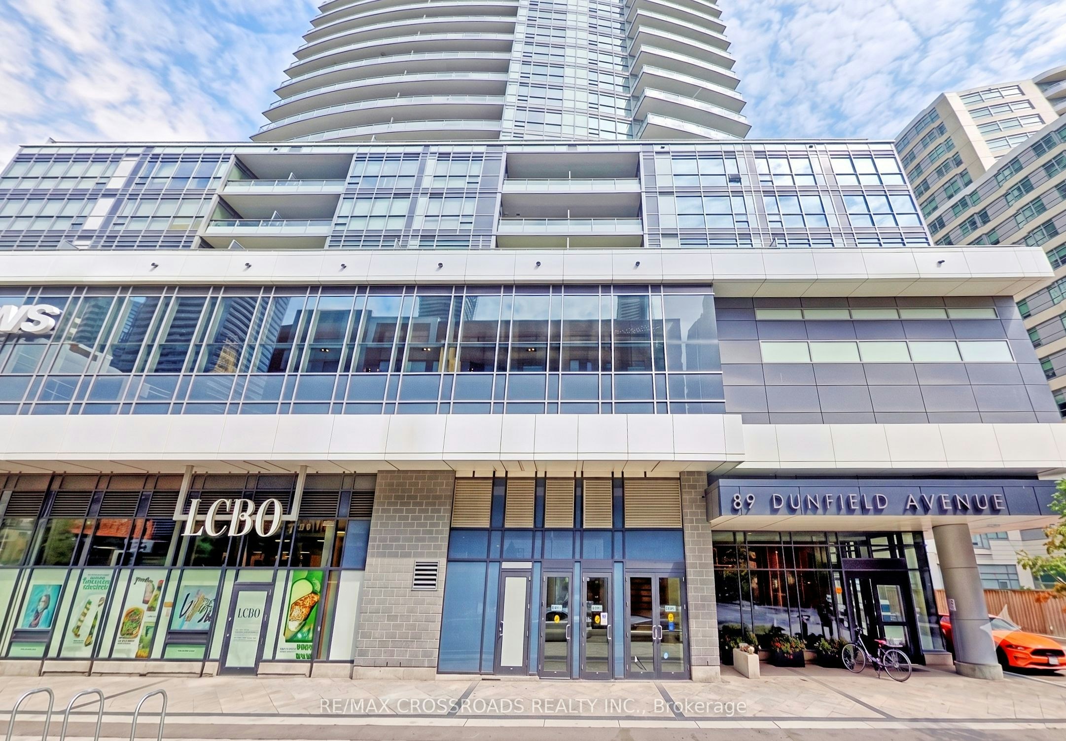 2202-89 Dunfield Avenue, Toronto, ON, M4S 0A4