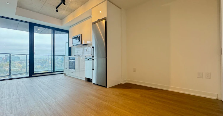1015-195 Mccaul Street, Toronto, ON, M5T 0E5 - 3