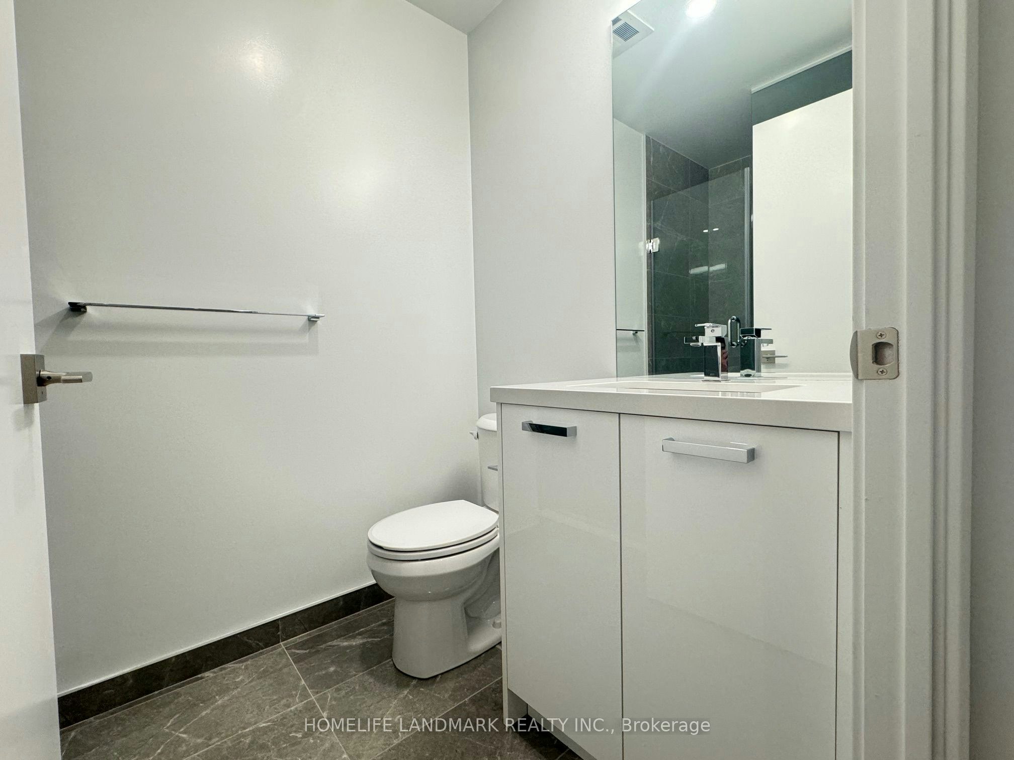 1015-195 Mccaul Street, Toronto, ON, M5T 0E5 - 11