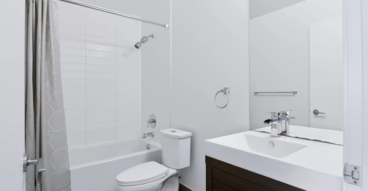 205-70 Forest Manor Road, Toronto, ON, M2J 0A9 - 10