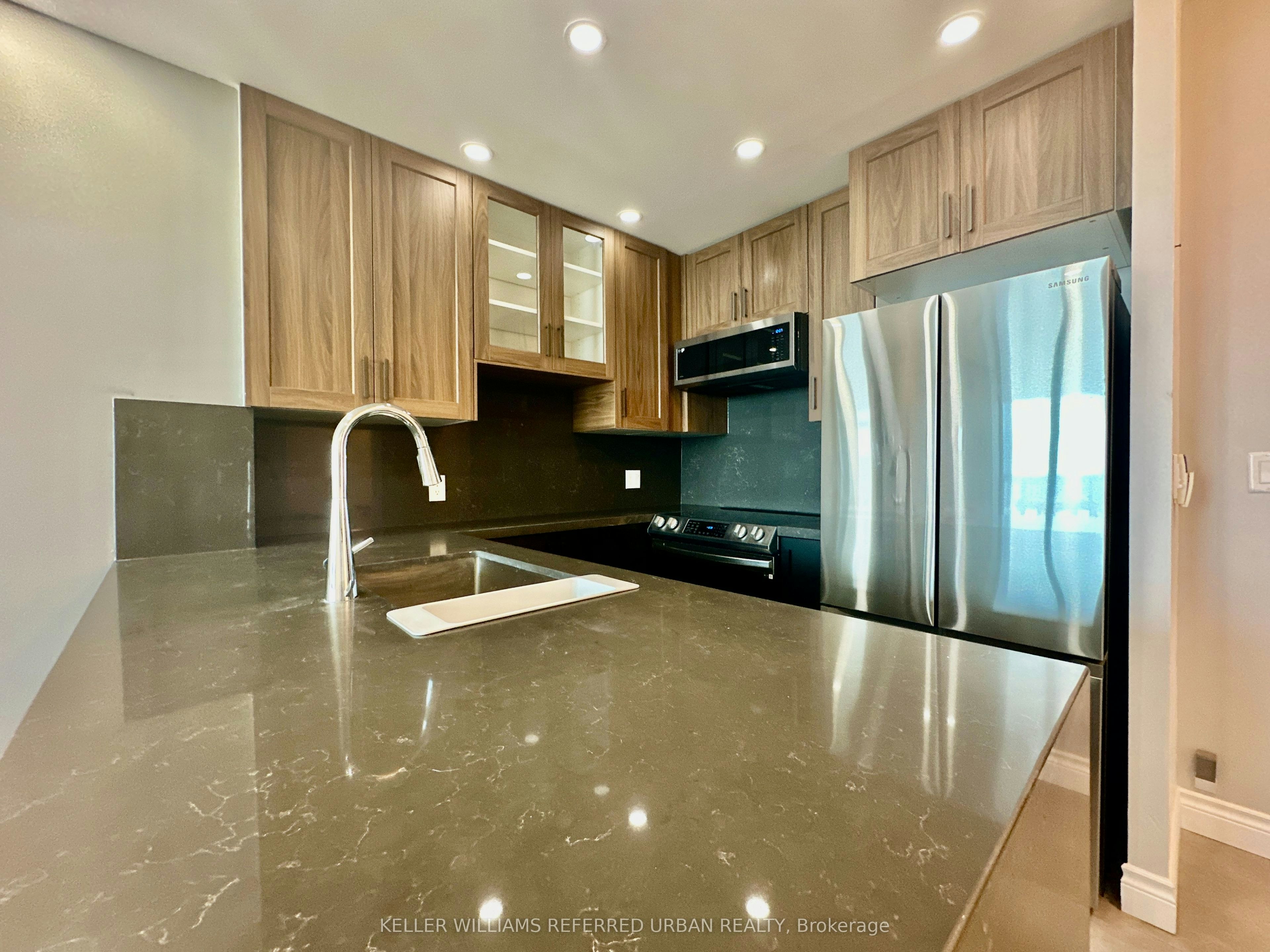 PH 3705-8 Park Road, Toronto, ON, M4W 3S5
