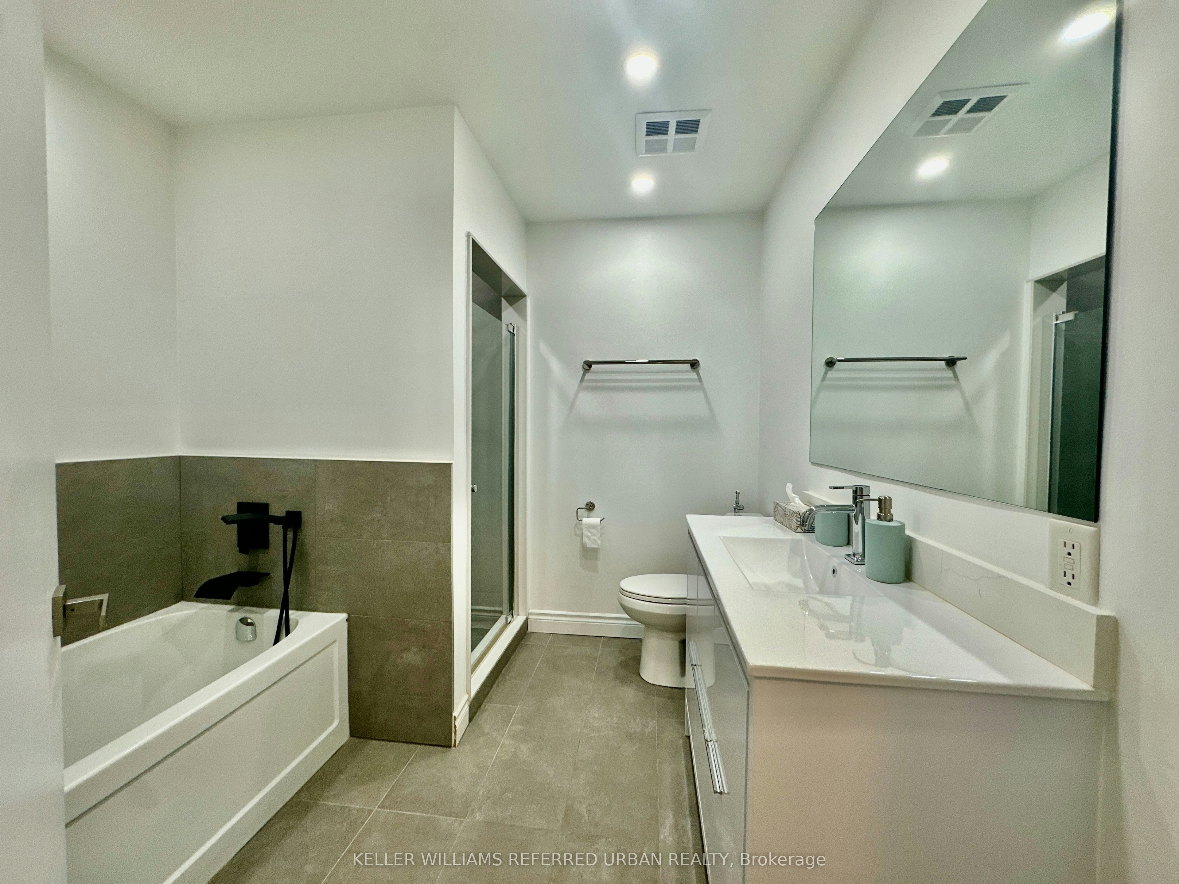 PH 3705-8 Park Road, Toronto, ON, M4W 3S5 - 22