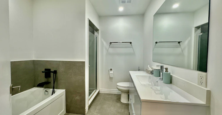 PH 3705-8 Park Road, Toronto, ON, M4W 3S5 - 22