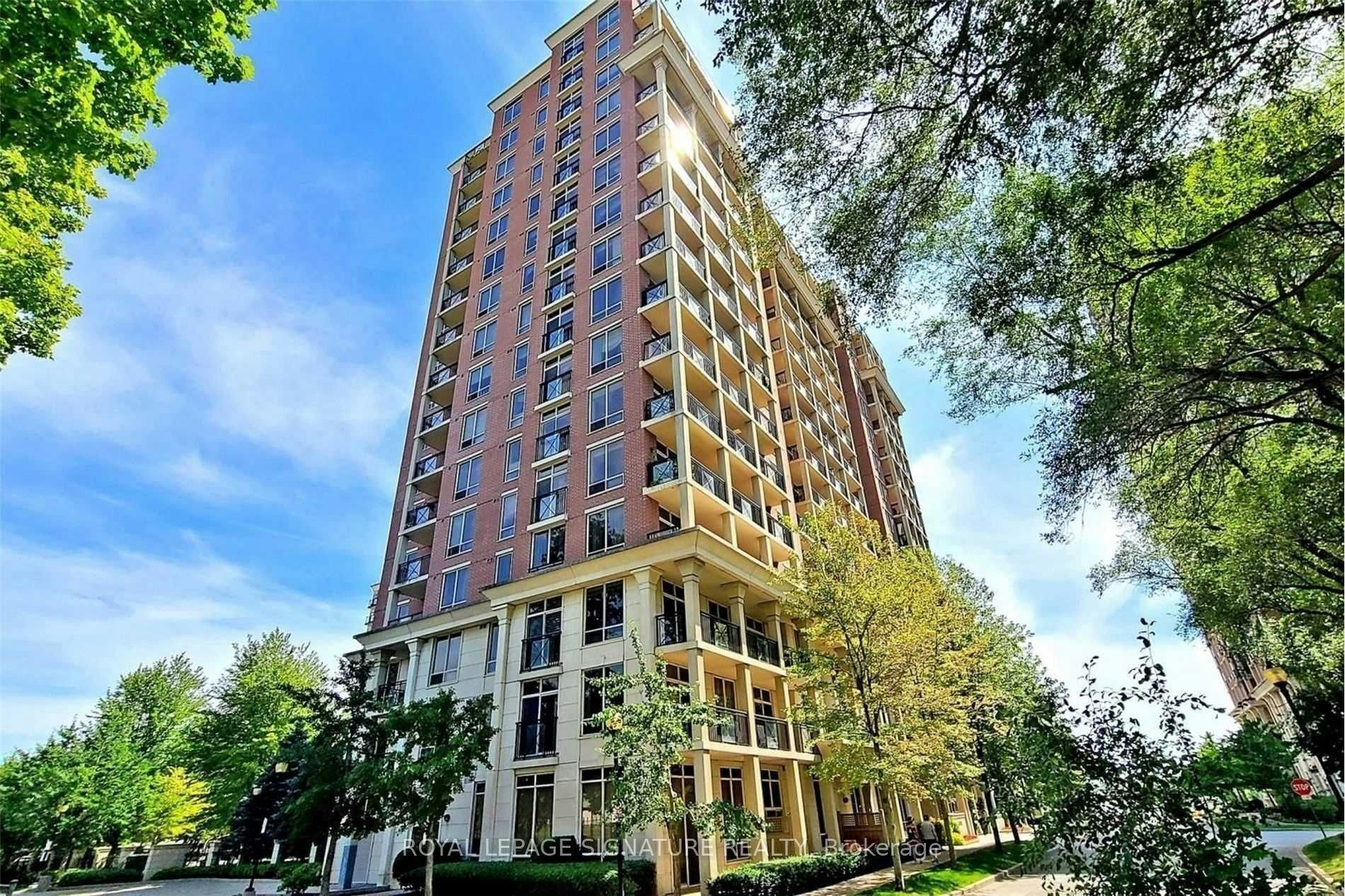 212-1105 Leslie Street, Toronto, ON, M3C 4G9