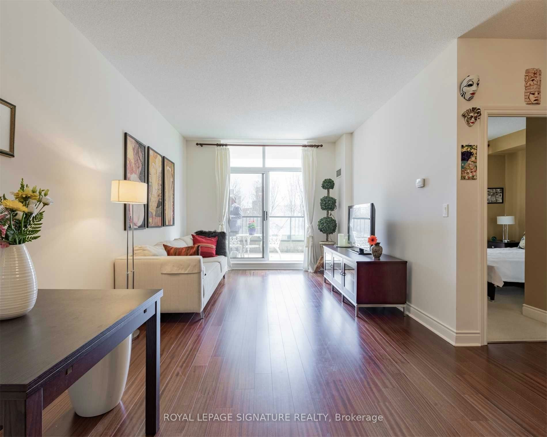 212-1105 Leslie Street, Toronto, ON, M3C 4G9 - 7