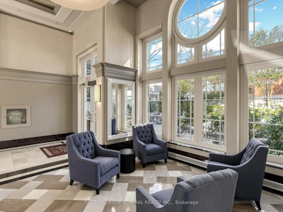 1004-2 Covington Road - 5