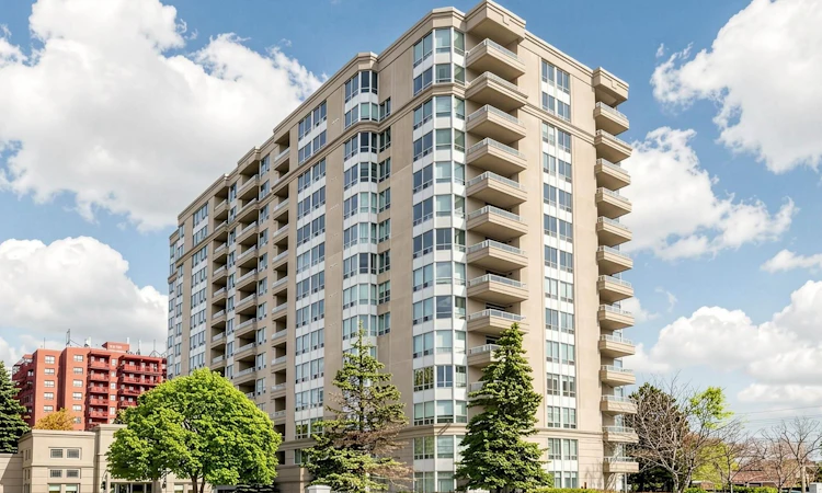 1004-2 Covington Road