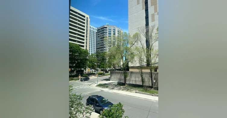 218-320 Tweedsmuir Avenue, Toronto, ON, M5P 2Y3 - 20