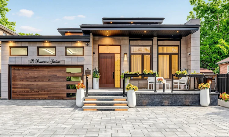 18 Dunsmore Gardens