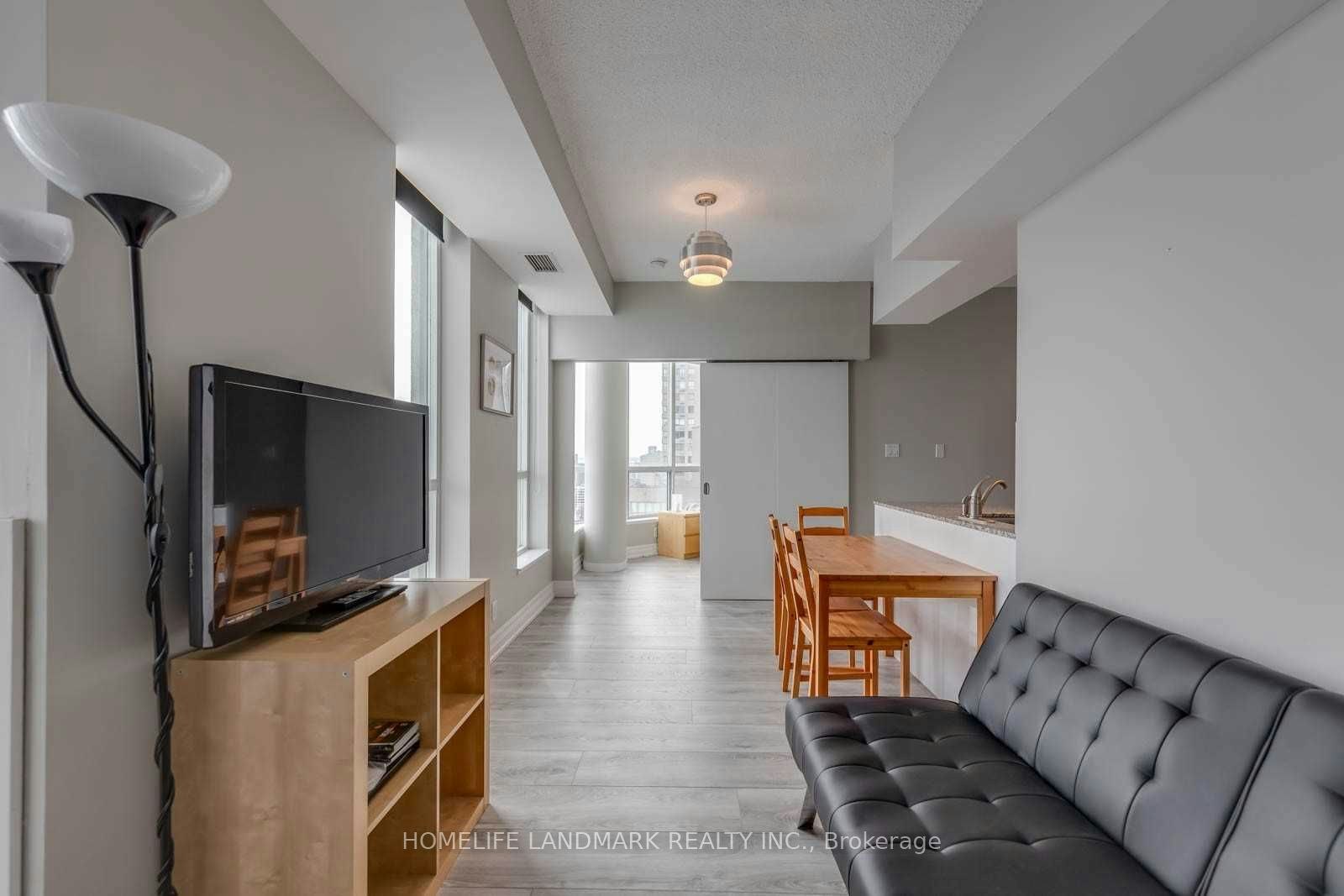 2320-230 Queens Quay W, Toronto, ON, M5J 2Y7 - 3