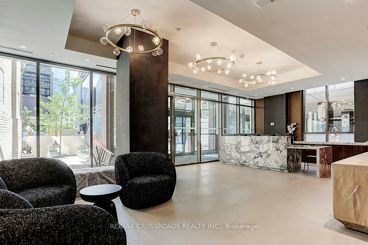 1911-8 Widmer Street, Toronto, ON, M5V 0W6 - 3