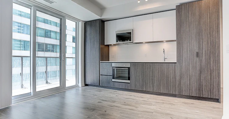1911-8 Widmer Street, Toronto, ON, M5V 0W6 - 13
