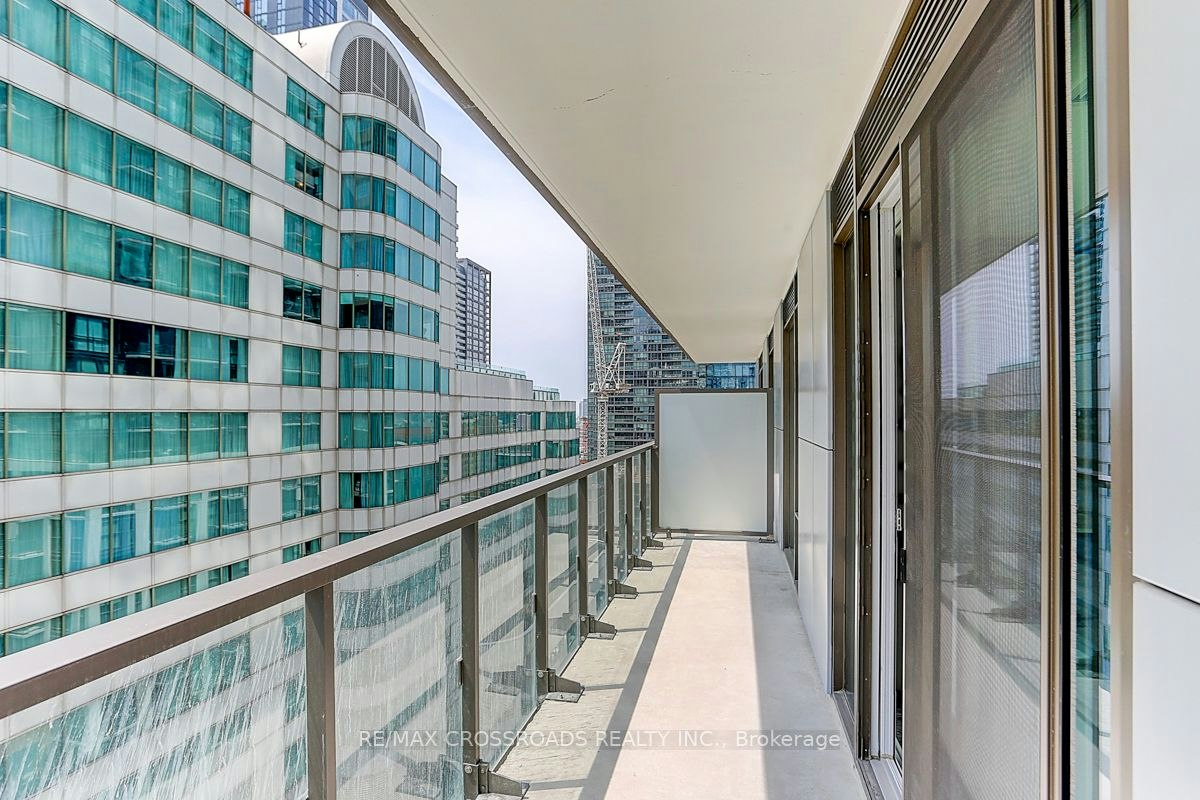 1911-8 Widmer Street, Toronto, ON, M5V 0W6 - 34