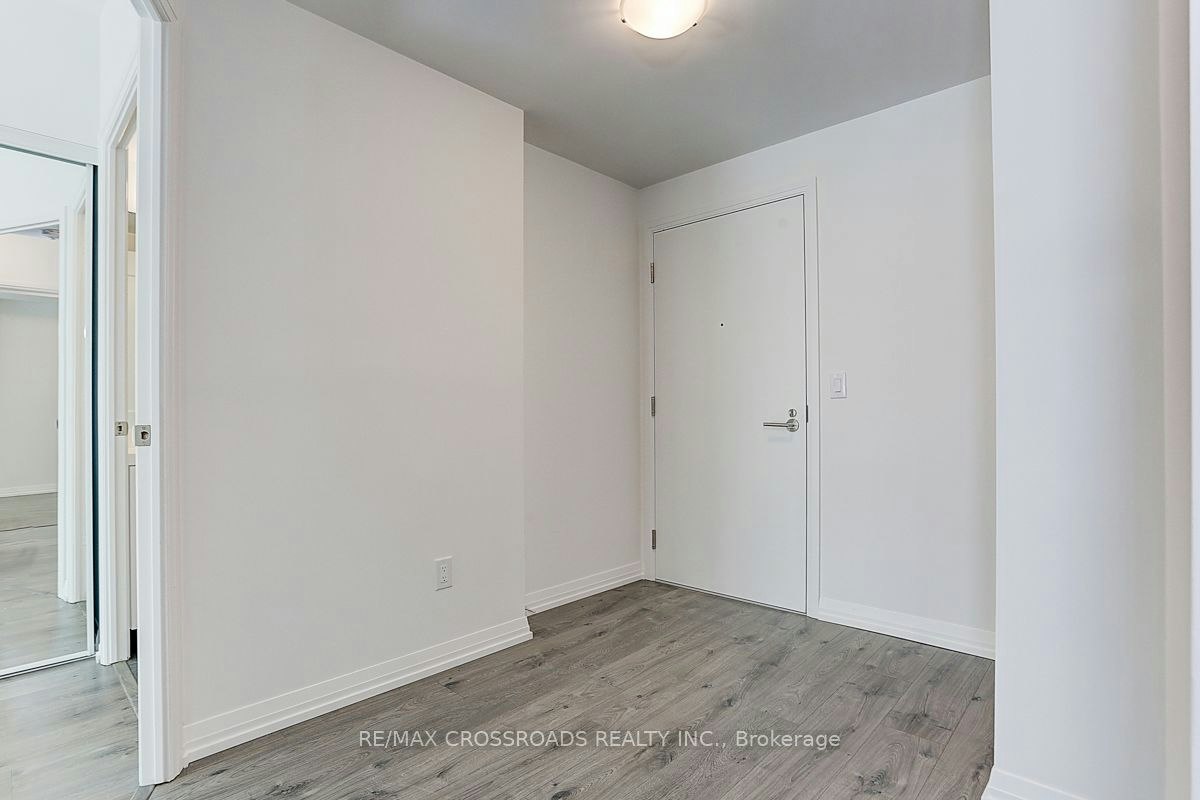 1911-8 Widmer Street, Toronto, ON, M5V 0W6 - 8