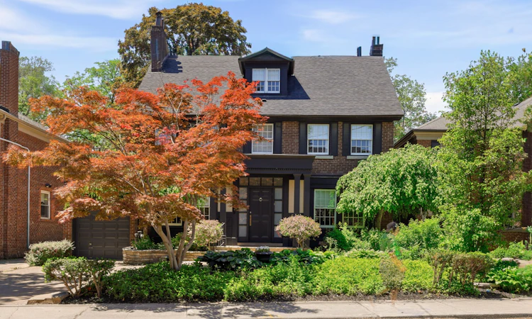150 Glen Cedar Road