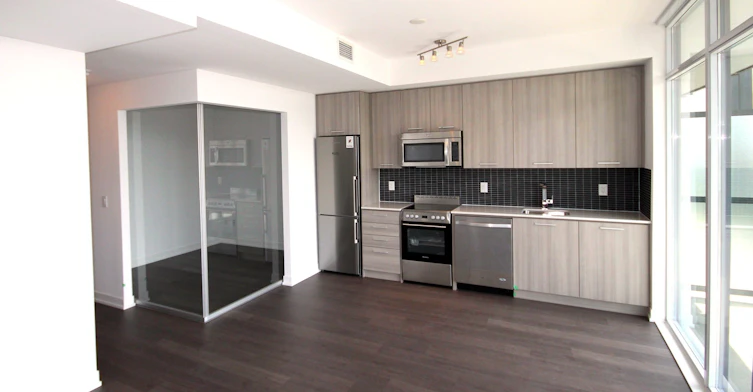 1210-105 George Street, Toronto, ON, M5A 0L4 - 5