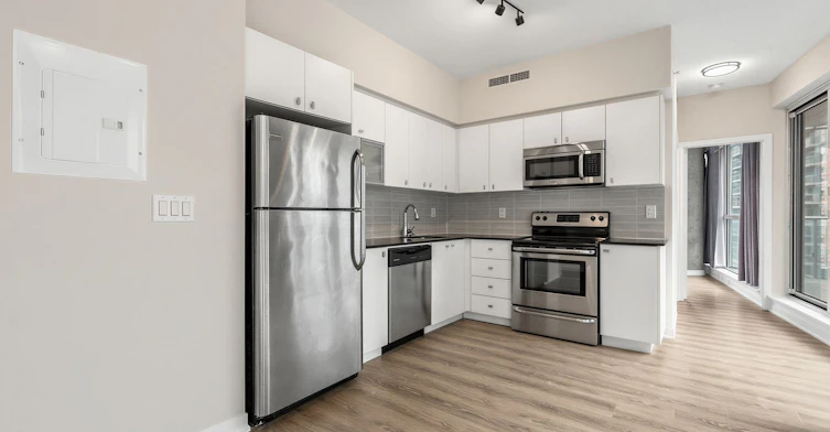 1004-150 East Liberty Street, Toronto, ON, M6K 3R5 - 9