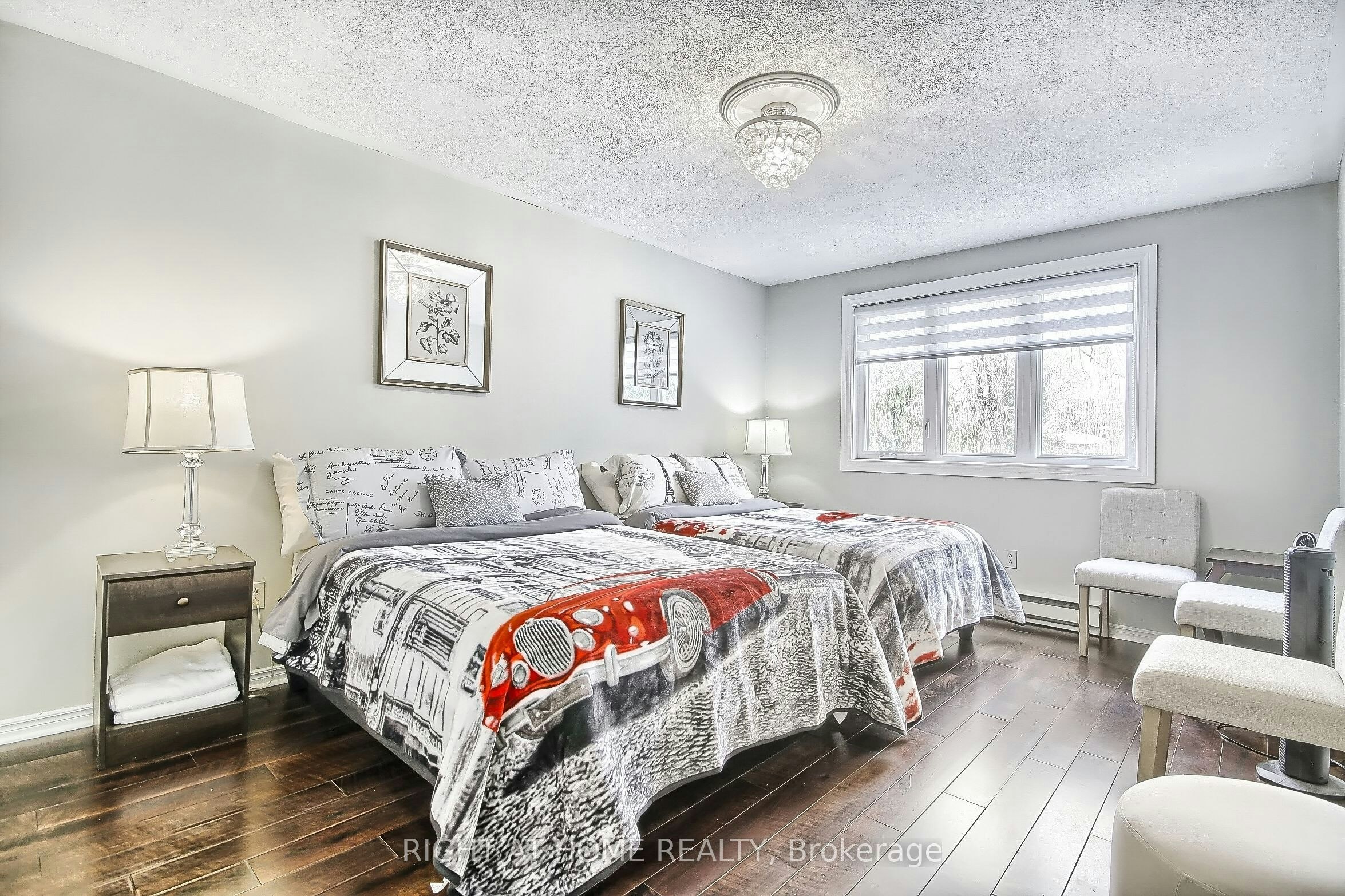 122 Elvaston Drive, Toronto, ON, M4A 1N6 - 25