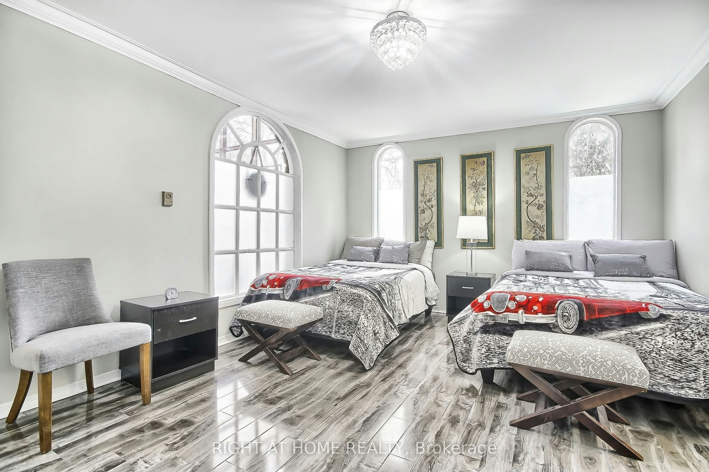 122 Elvaston Drive, Toronto, ON, M4A 1N6 - 19