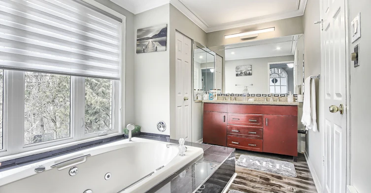 122 Elvaston Drive, Toronto, ON, M4A 1N6 - 20