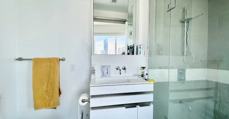 4112-197 Yonge Street, Toronto, ON, M5B 1M4 - 4