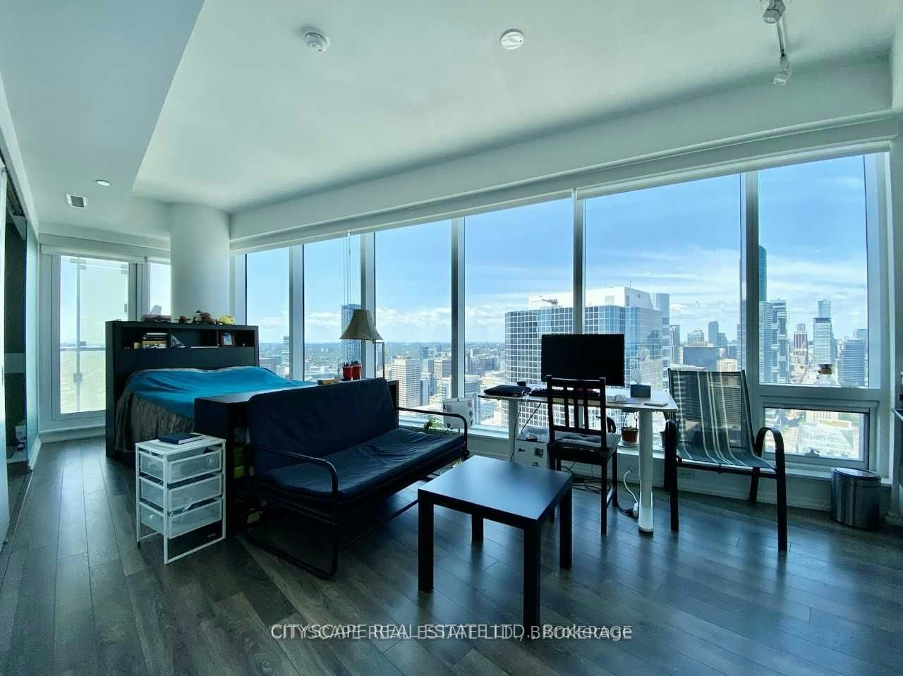 4112-197 Yonge Street, Toronto, ON, M5B 1M4 - 2