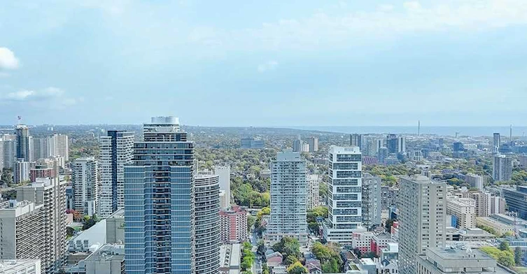 4804-763 Bay Street, Toronto, ON, M5G 2R3