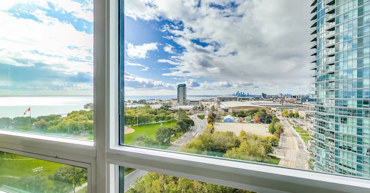 2006-215 Fort York Boulevard, Toronto, ON, M5V 4A2 - 12