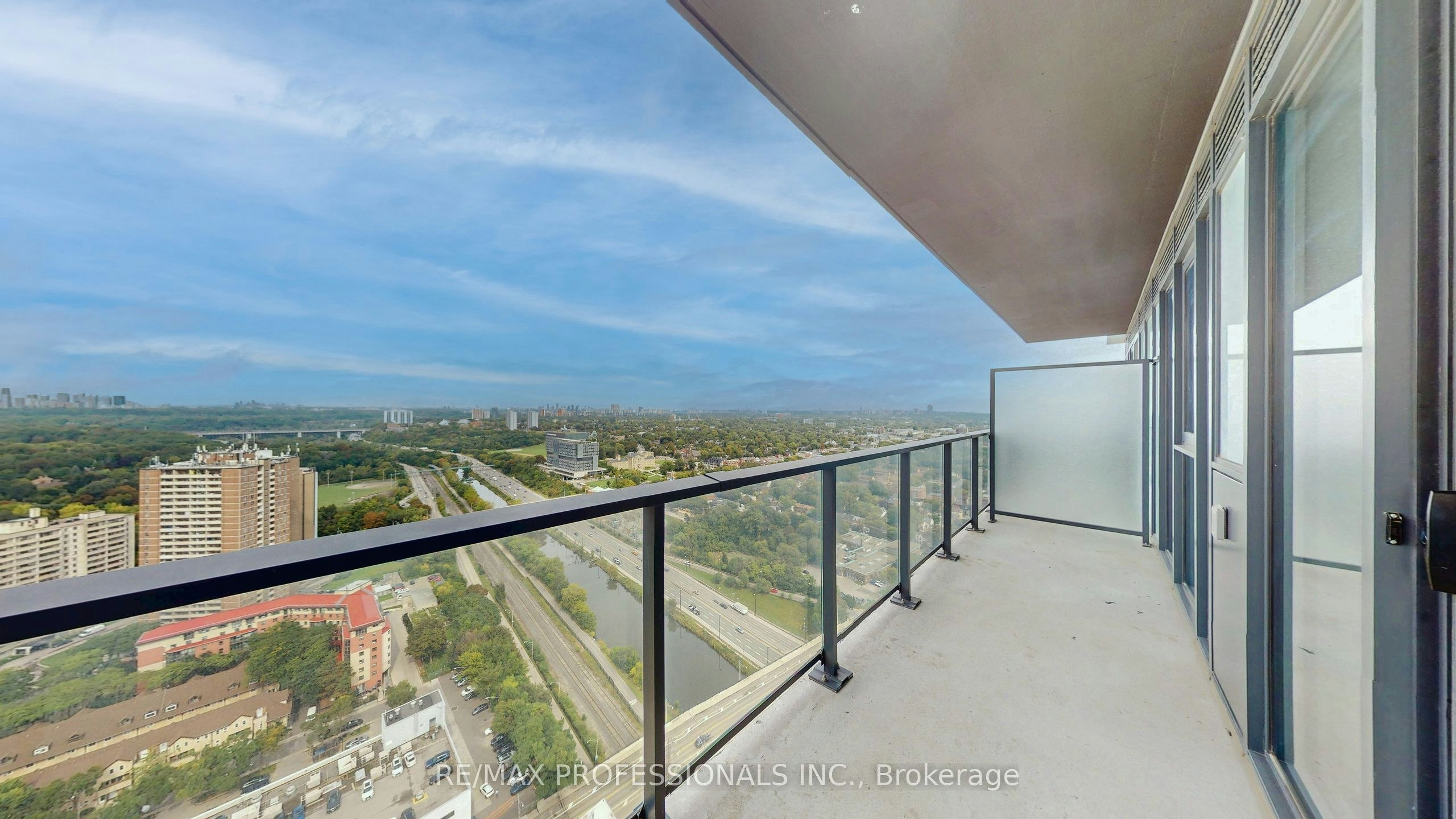 3311-5 Defries Street, Toronto, ON, M5A 0W7 - 18