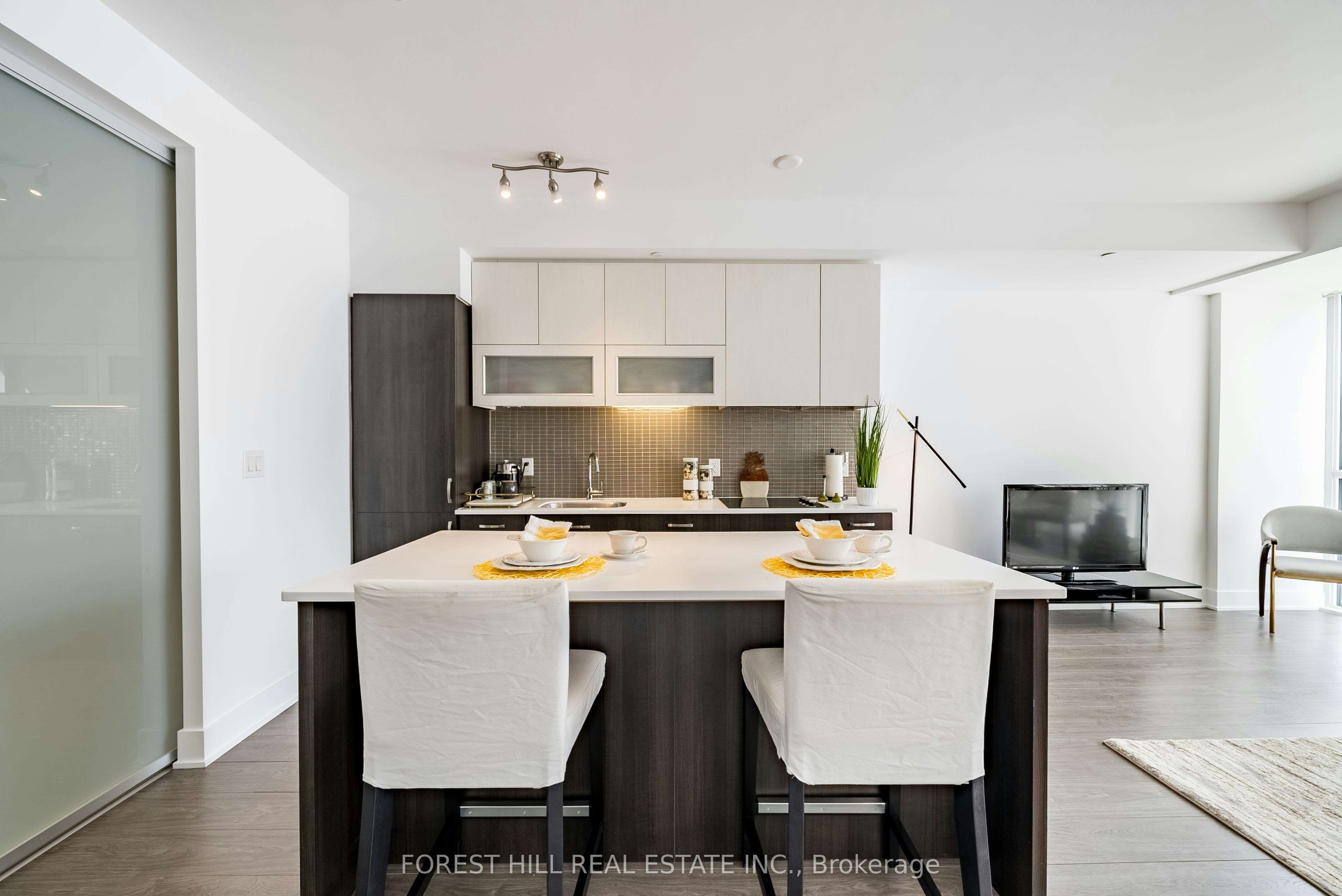 802-508 Wellington Street W, Toronto, ON, M5V 0K8 - 5