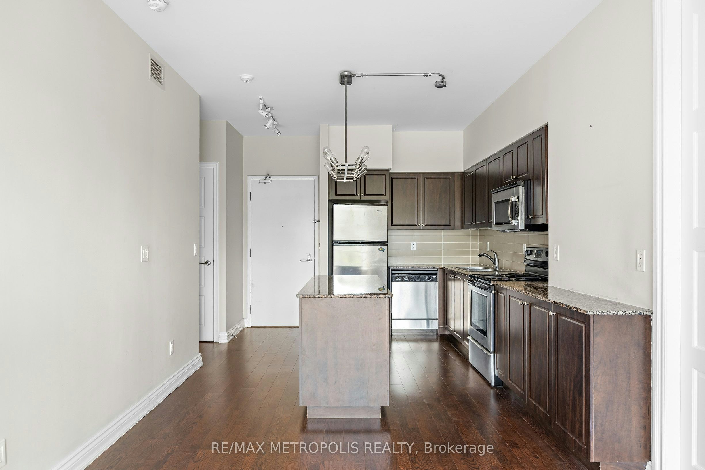 208-215 Fort York Boulevard, Toronto, ON, M5V 4A2 - 23