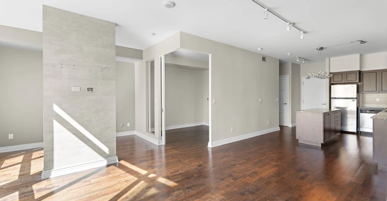 208-215 Fort York Boulevard, Toronto, ON, M5V 4A2 - 7
